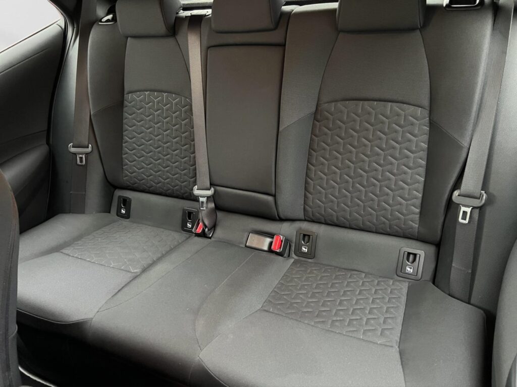 Toyota Corolla Exposé-Bild 9