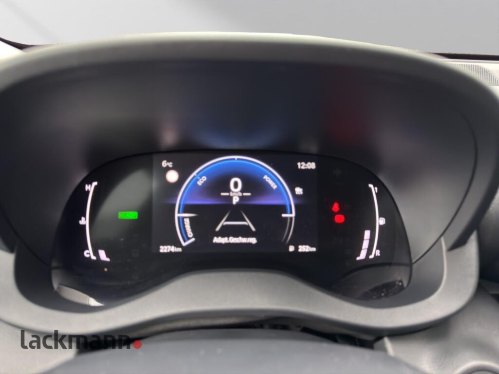 Toyota Yaris Exposé-Bild 14