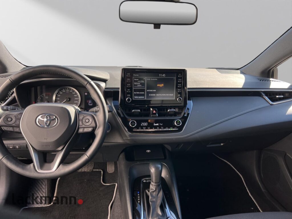 Toyota Corolla Exposé-Bild 10