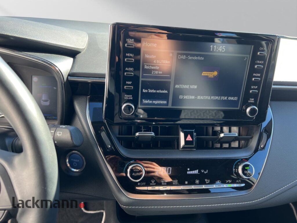 Toyota Corolla Exposé-Bild 12