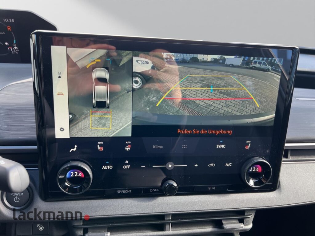 Toyota C-HR Exposé-Bild 13