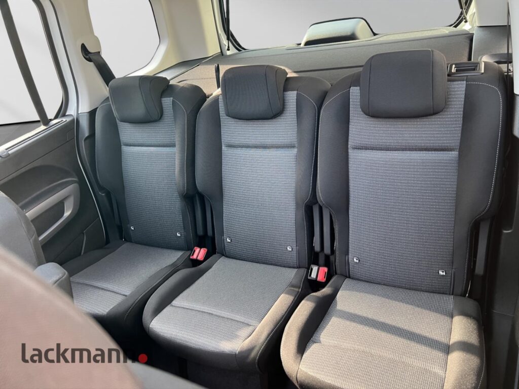 Toyota Proace City Exposé-Bild 9