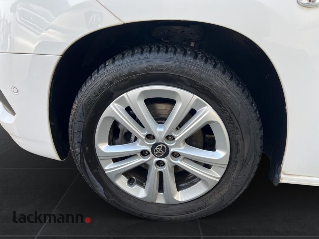 Toyota Proace City Exposé-Bild 11