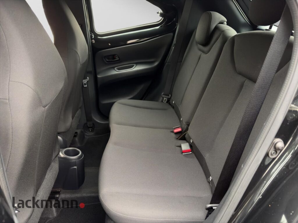Toyota Aygo X Exposé-Bild 9