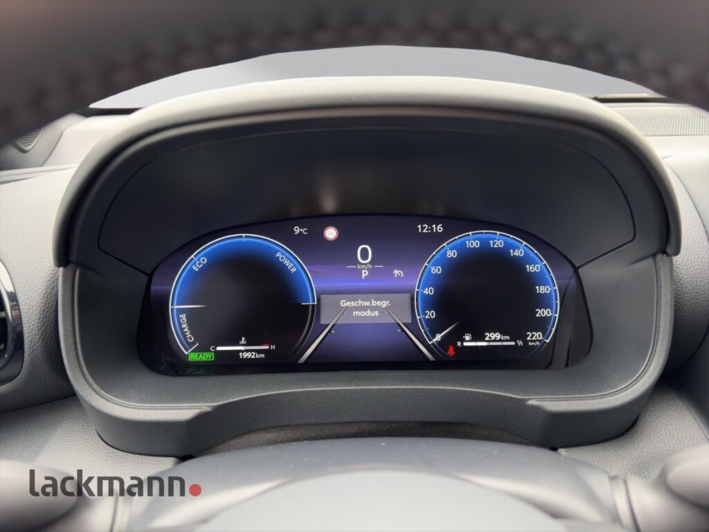 Mazda 2 Exposé-Bild 14