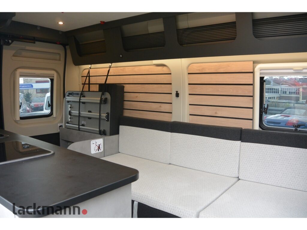 Crosscamp Camper Van Flex Exposé-Bild 7