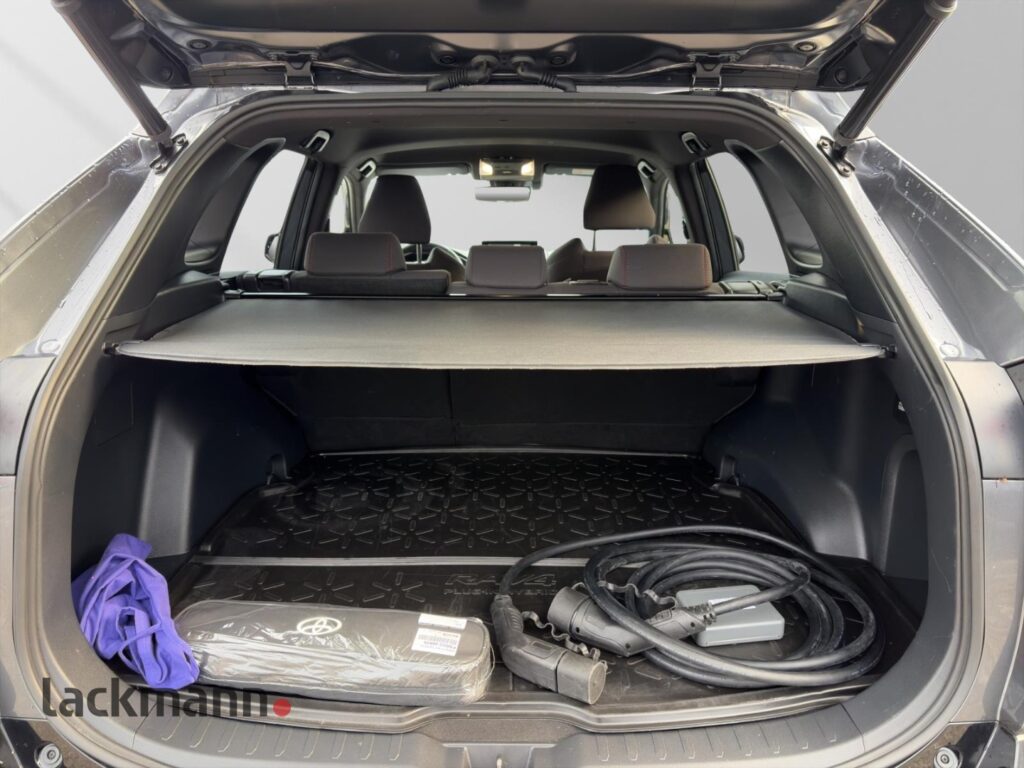 Toyota RAV 4 Exposé-Bild 7