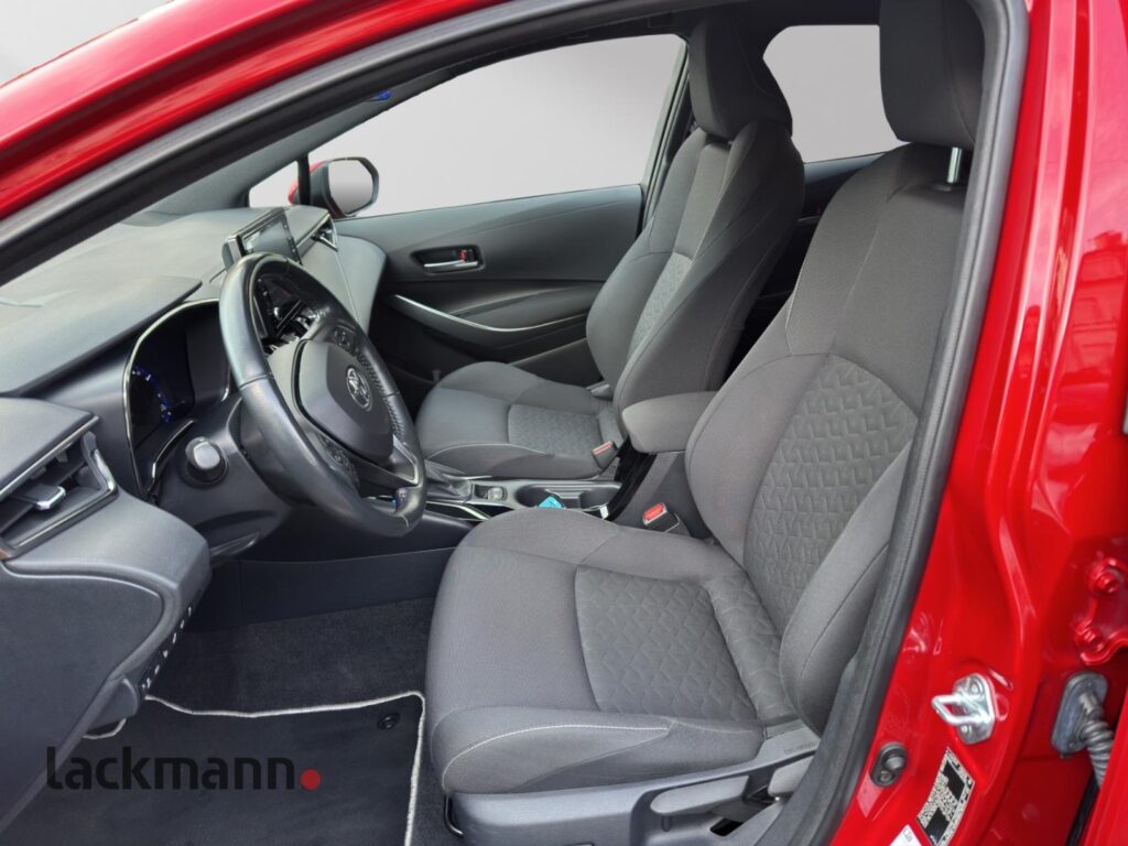 Toyota Corolla Exposé-Bild 8