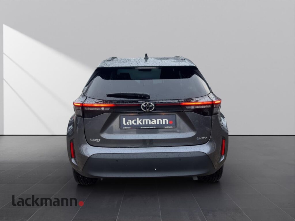 Toyota Yaris Cross Exposé-Bild 6