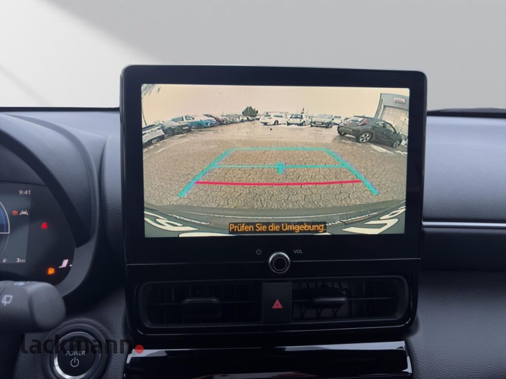 Toyota Yaris Cross Exposé-Bild 13