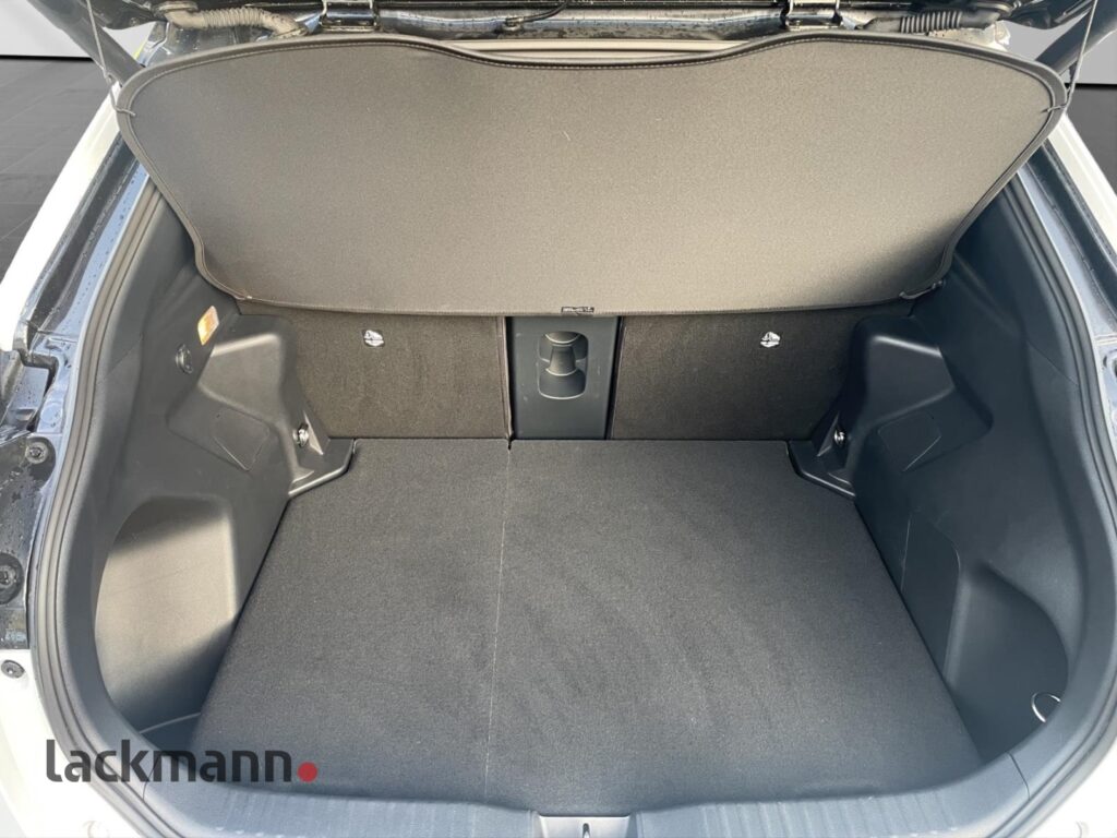 Toyota Yaris Cross Exposé-Bild 7