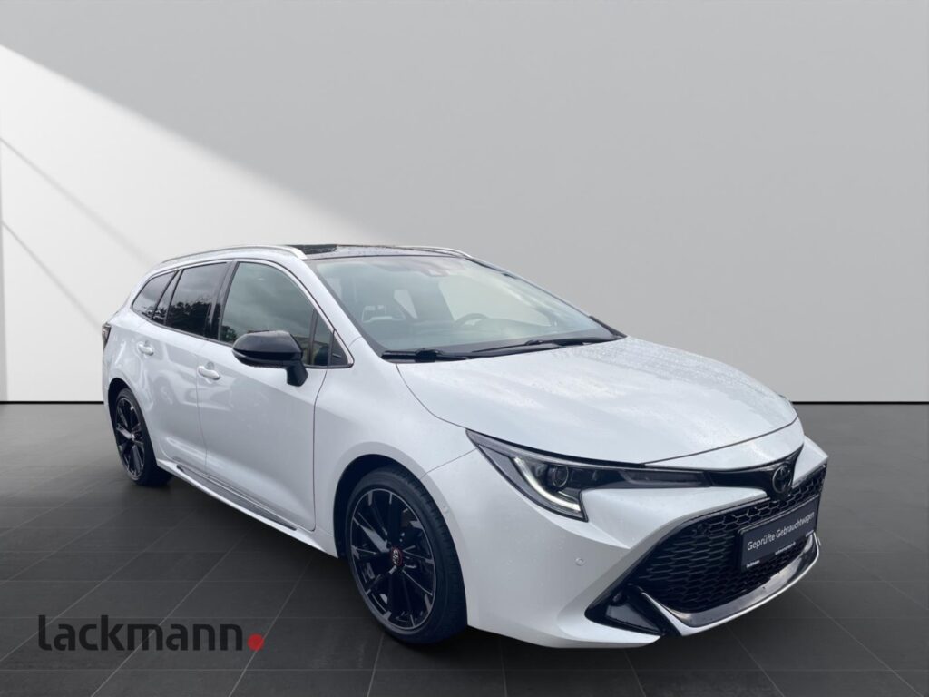 Toyota Corolla Exposé-Bild 3