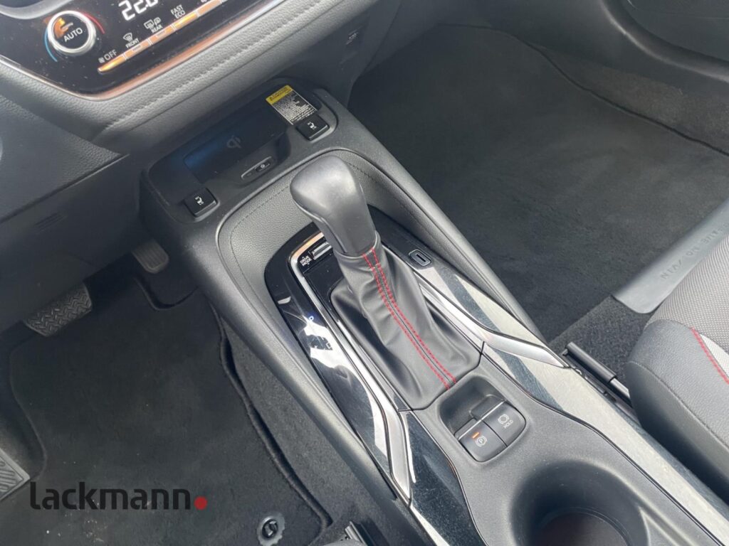 Toyota Corolla Exposé-Bild 12