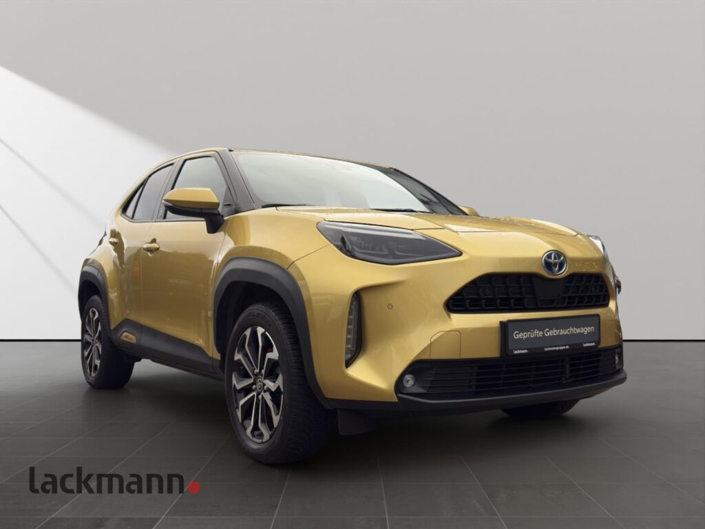 Toyota Yaris Cross Exposé-Bild 3