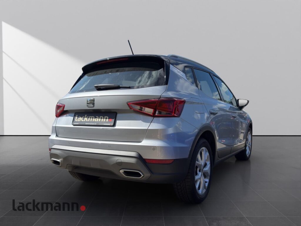 Seat Arona Exposé-Bild 4