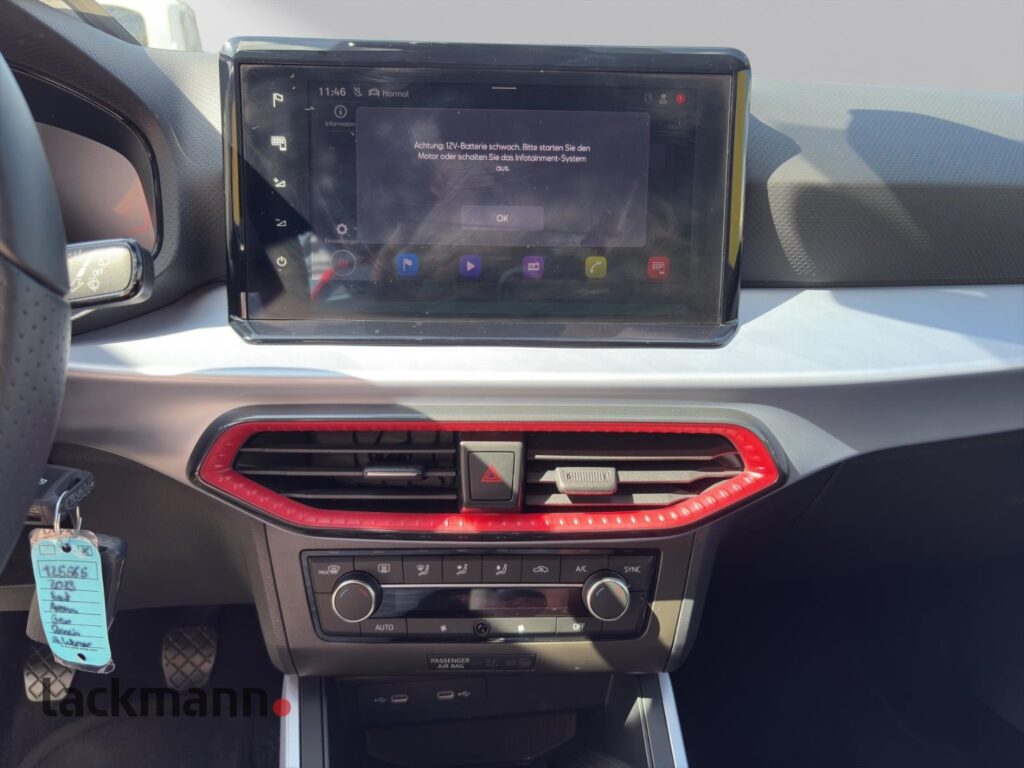 Seat Arona Exposé-Bild 13