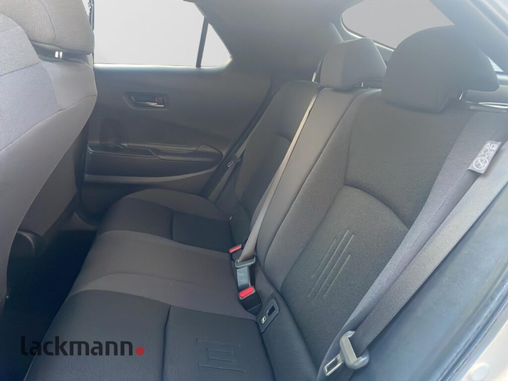 Toyota C-HR Exposé-Bild 8