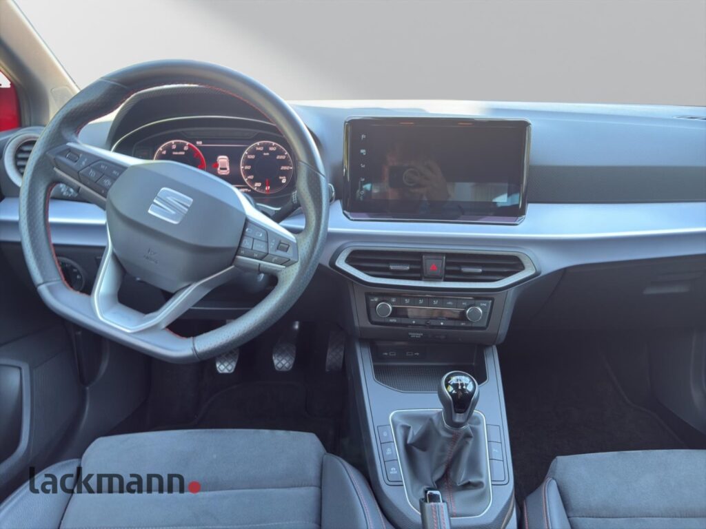 Seat Ibiza Exposé-Bild 10