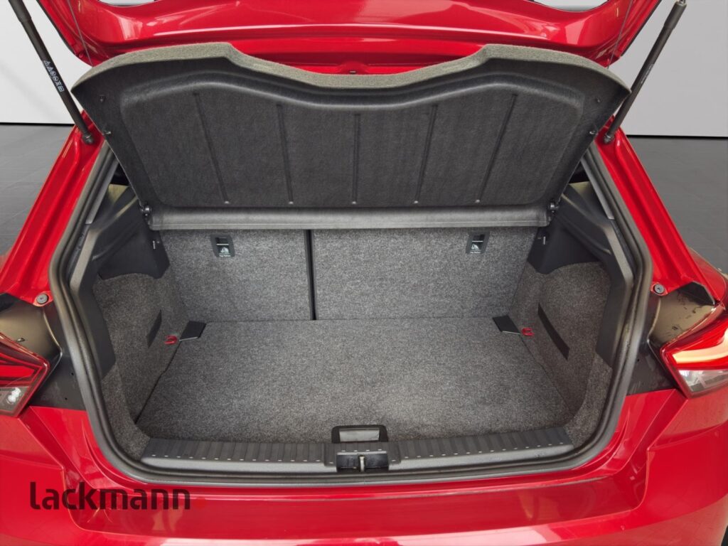 Seat Ibiza Exposé-Bild 7