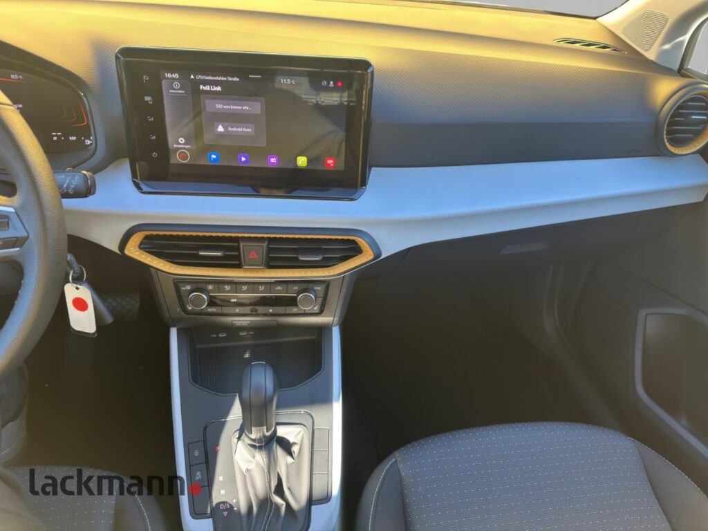 Seat Arona Exposé-Bild 12