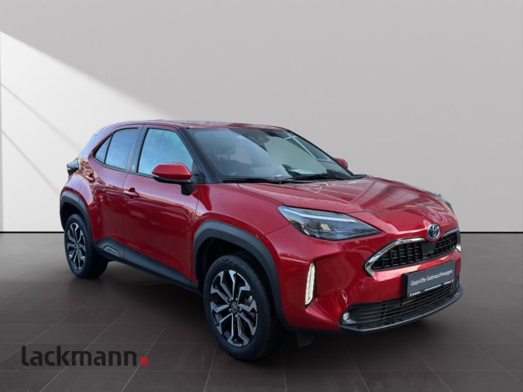 Toyota Yaris Cross Exposé-Bild 3