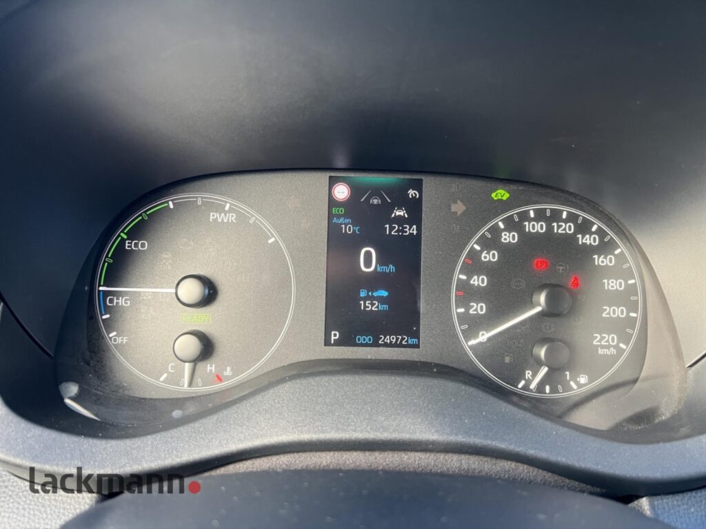 Toyota Yaris Exposé-Bild 14