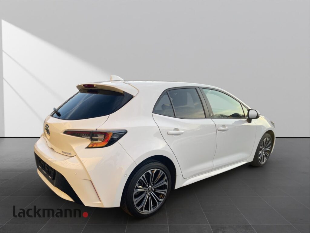 Toyota Corolla Exposé-Bild 4