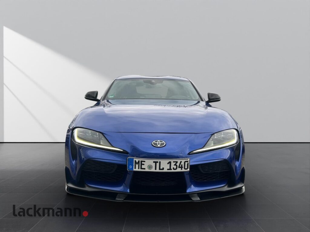 Toyota Supra Exposé-Bild 2