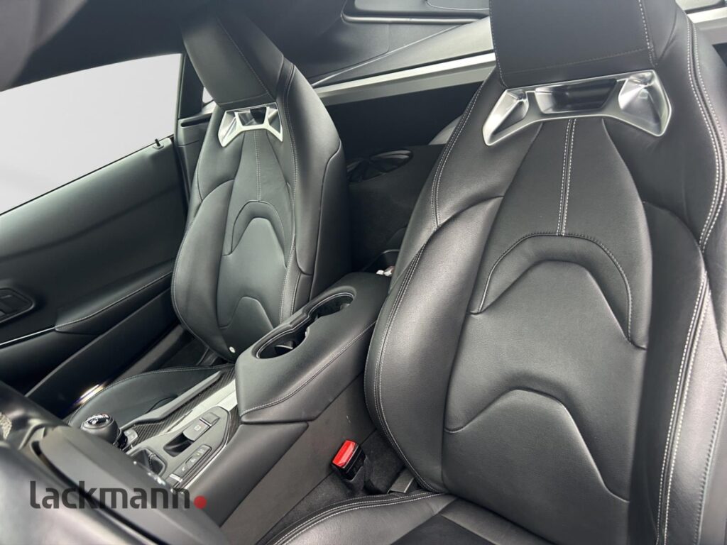 Toyota Supra Exposé-Bild 9