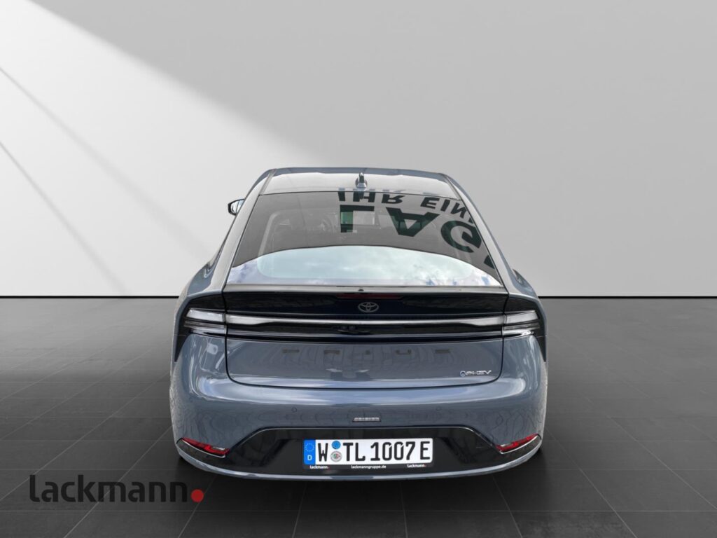 Toyota Prius Exposé-Bild 6