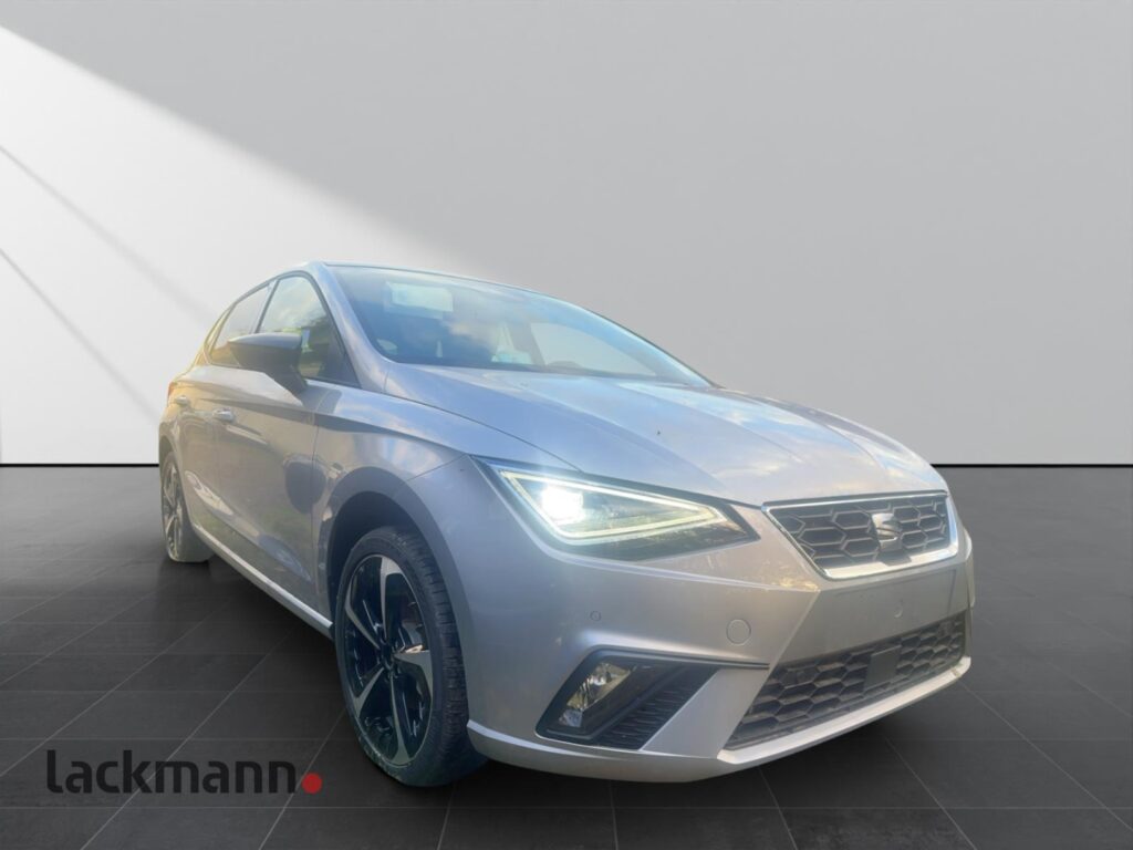 Seat Ibiza Exposé-Bild 3