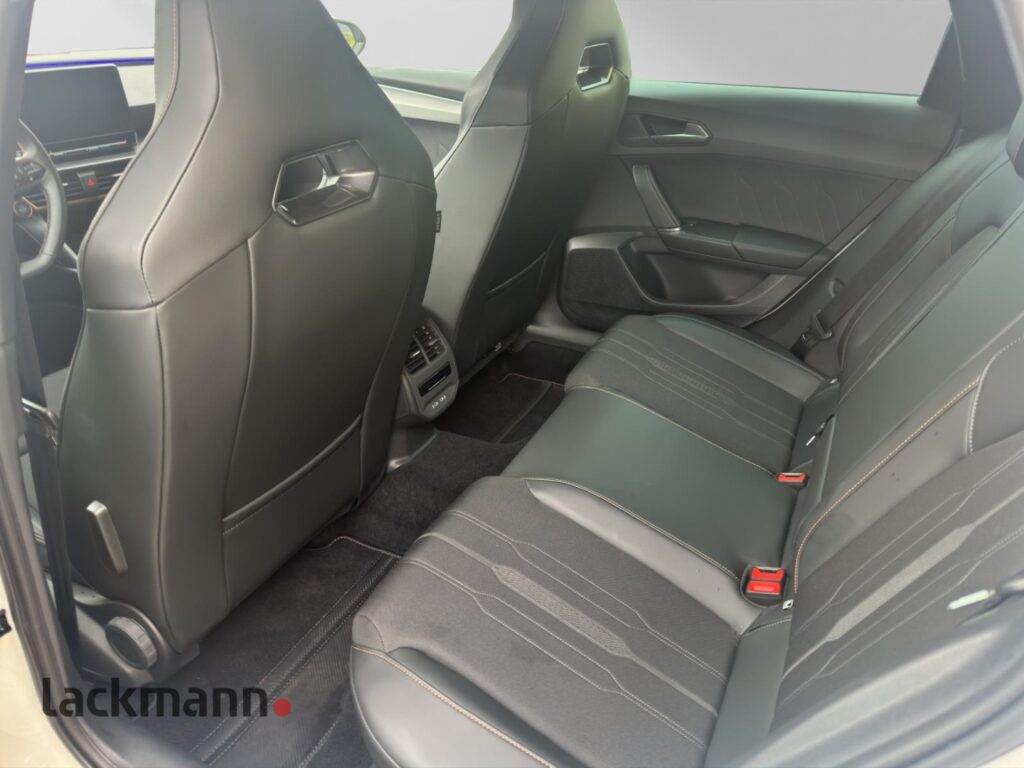 Cupra Leon Exposé-Bild 12