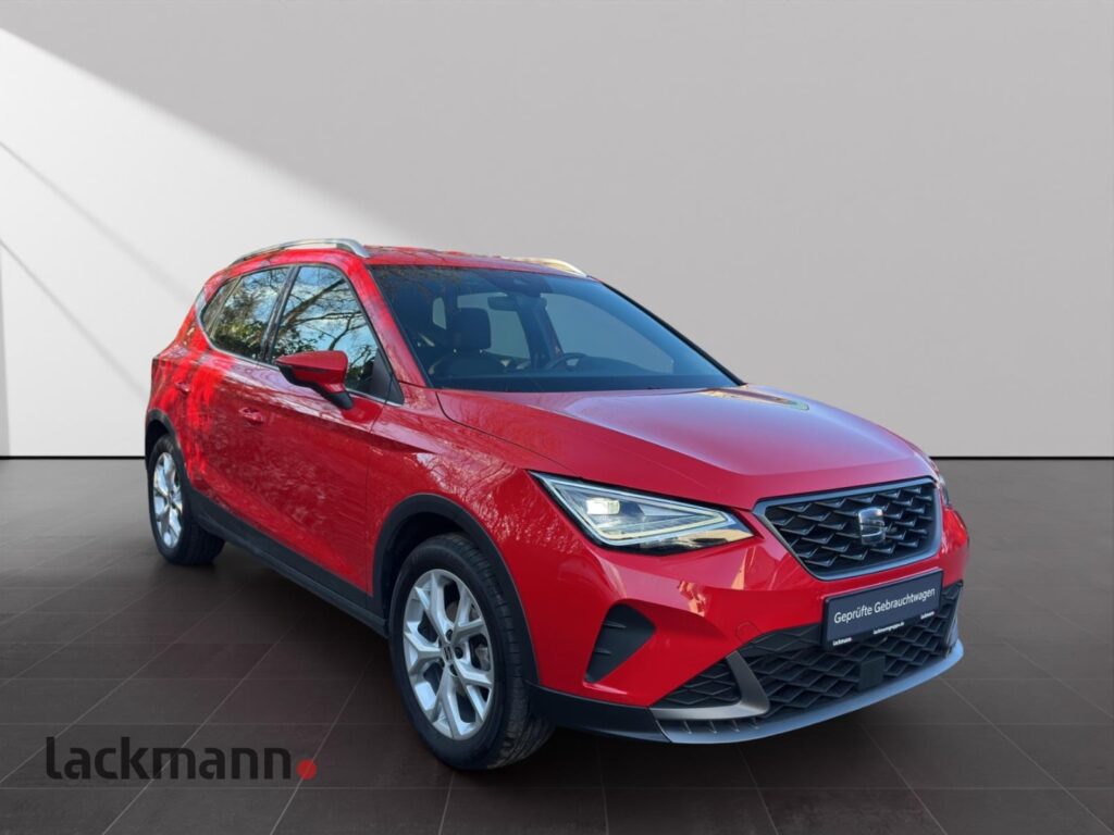 Seat Arona Exposé-Bild 3