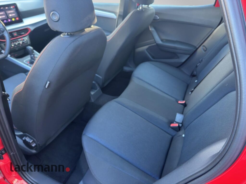 Seat Arona Exposé-Bild 9