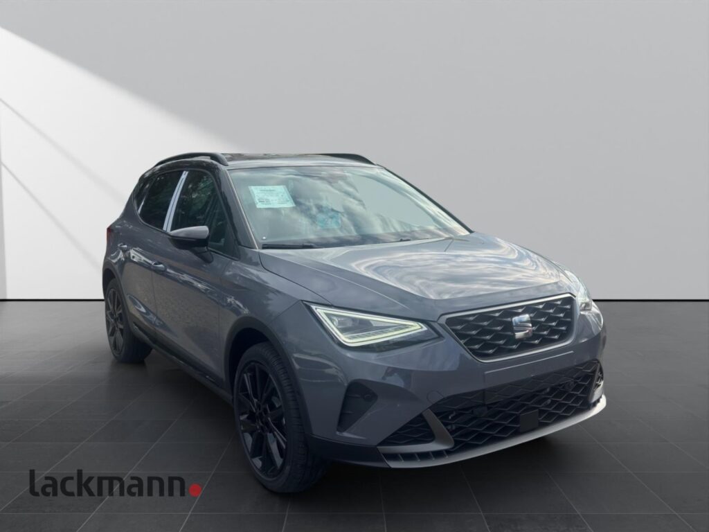 Seat Arona Exposé-Bild 3