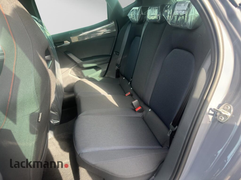 Seat Arona Exposé-Bild 9