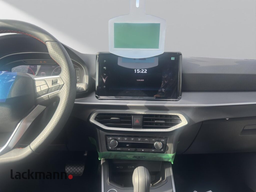 Seat Arona Exposé-Bild 13