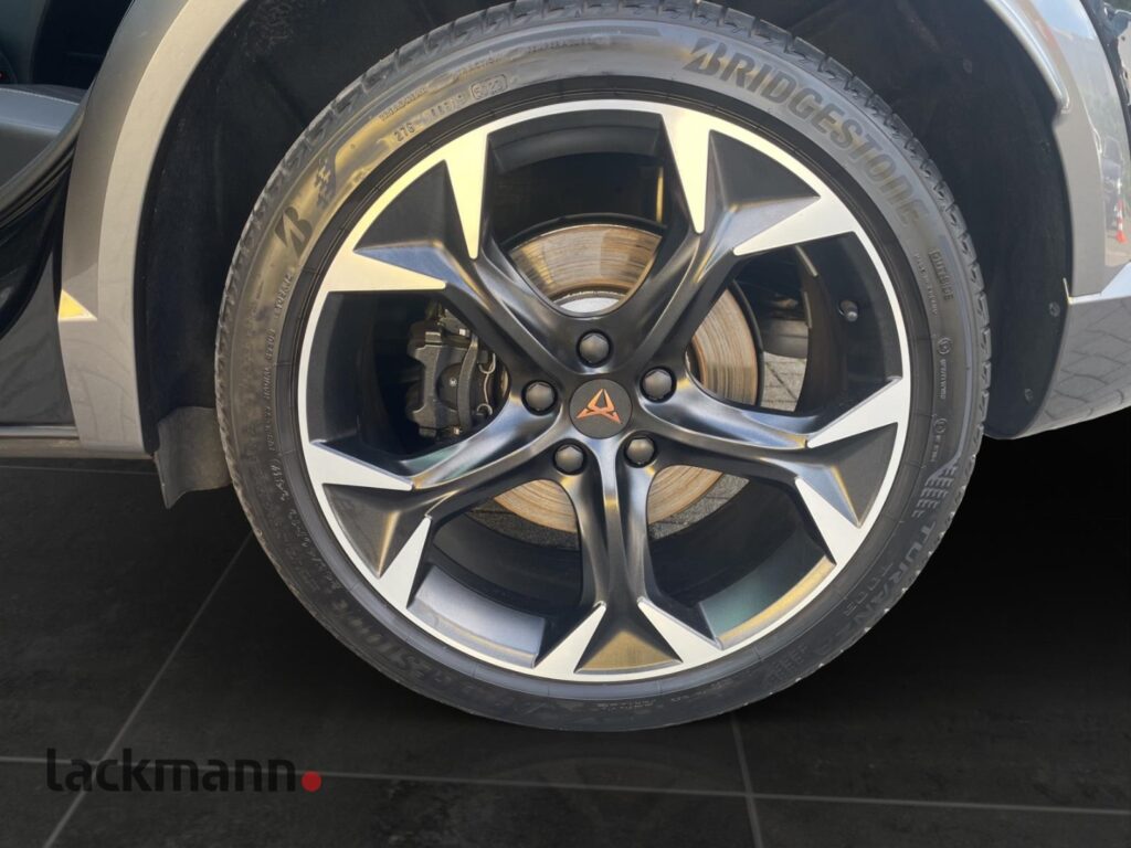 Cupra Formentor Exposé-Bild 10