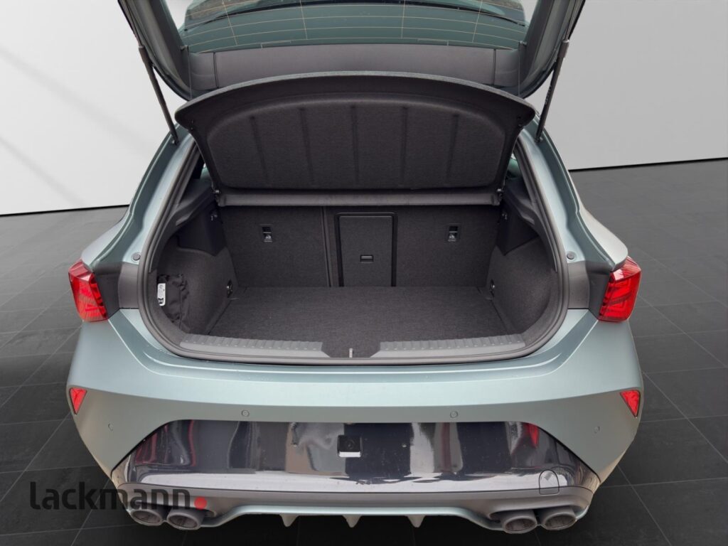 Cupra Leon Exposé-Bild 7