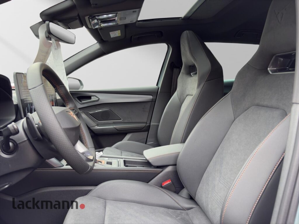 Cupra Leon Exposé-Bild 8
