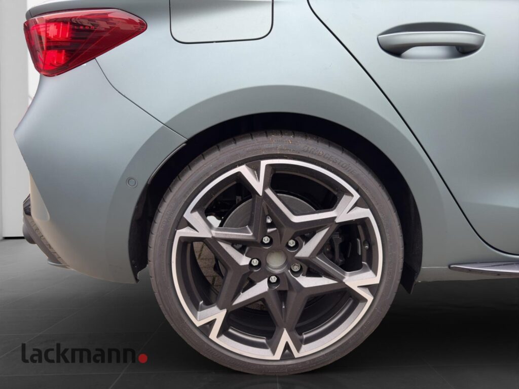 Cupra Leon Exposé-Bild 11