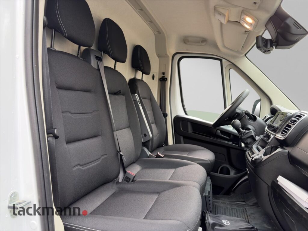 Toyota Proace Max Exposé-Bild 9