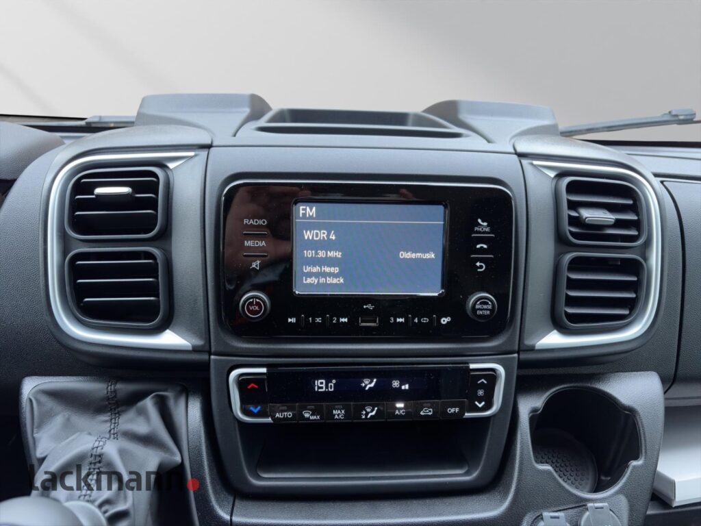 Toyota Proace Max Exposé-Bild 12