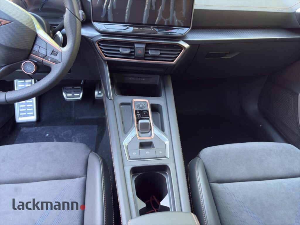 Cupra Leon Exposé-Bild 12