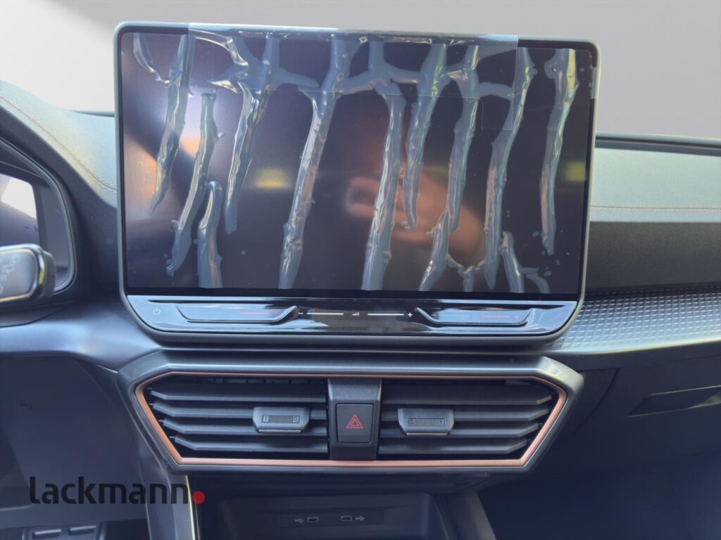 Cupra Leon Exposé-Bild 13