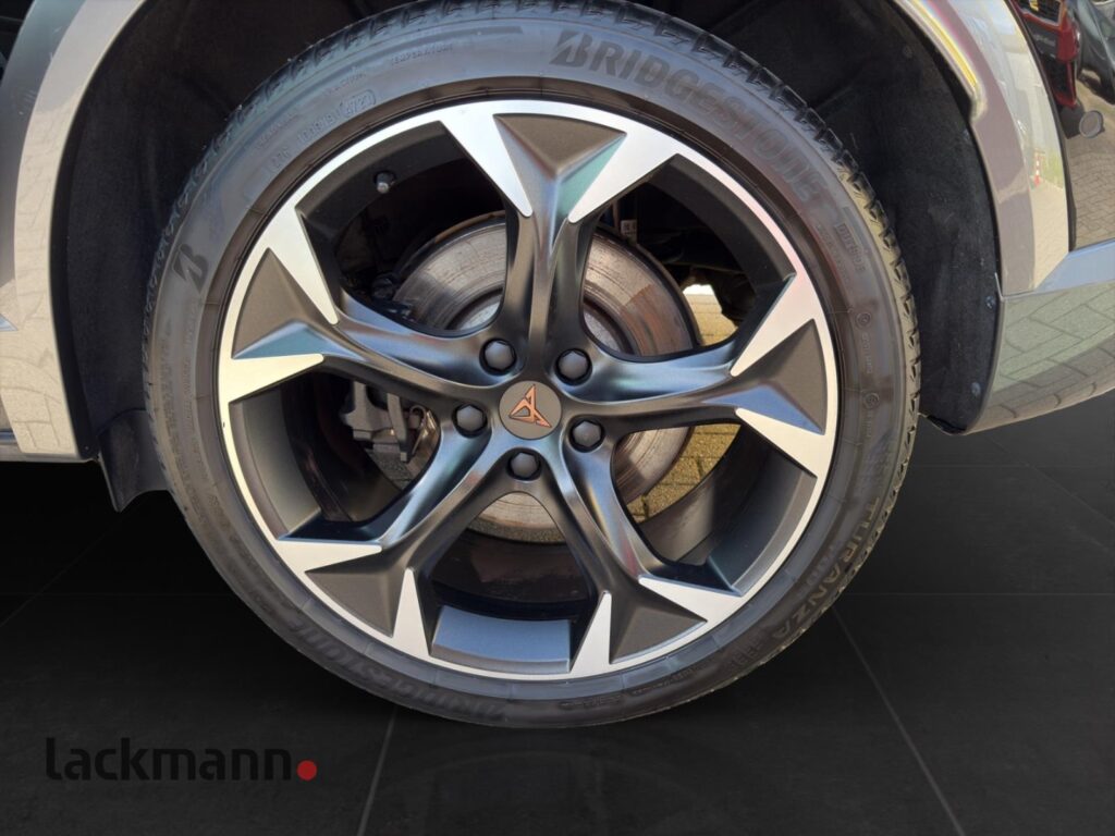 Cupra Formentor Exposé-Bild 11