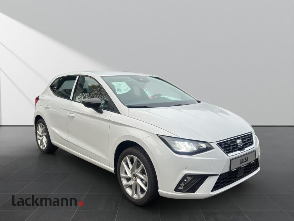 Seat Ibiza Exposé-Bild 3