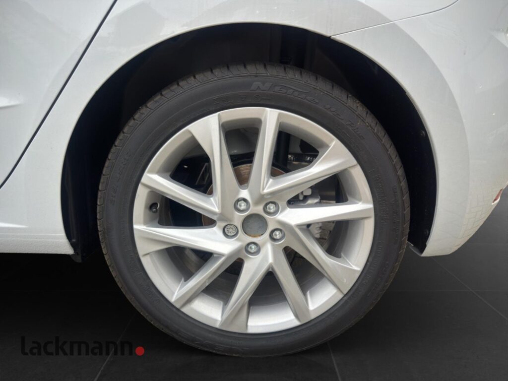 Seat Ibiza Exposé-Bild 11