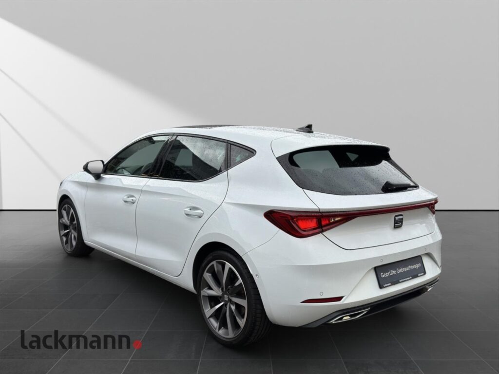 Seat Leon Exposé-Bild 5