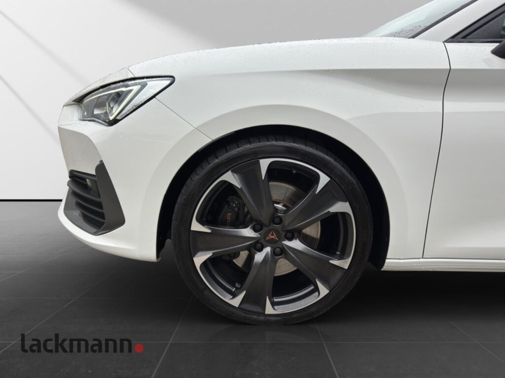 Cupra Leon Exposé-Bild 11